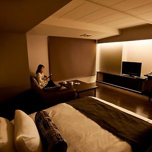 Deluxe Single Room Only